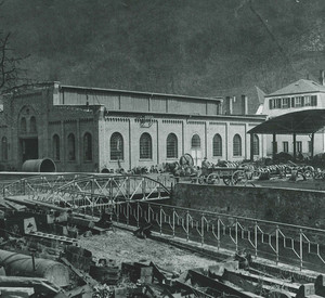 1912 Sayner Hütte mit Kunstgalerie / CC BY 2.0