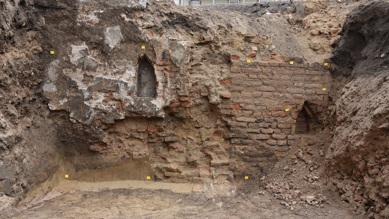 Judenhof - Wand mit Nischen  © GDKE / Landesarchäologie Speyer