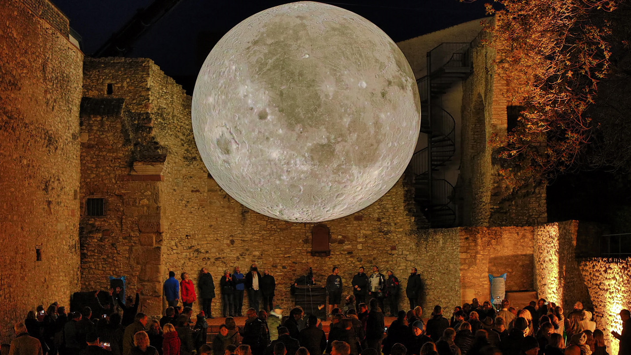 Mond©Rainer Oppenheimer