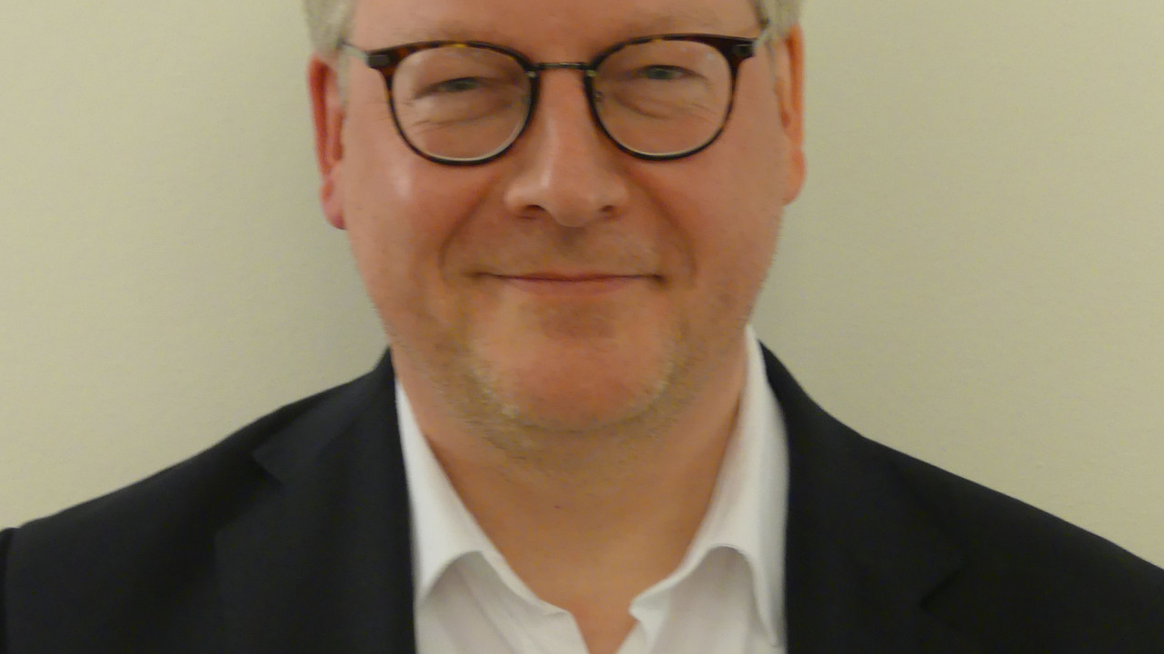 Übernimmt ab der Spielzeit 2023/24 die Künstlerische Direktion des Pfalztheaters: Johannes Beckmann, (Foto: Bezirksverband Pfalz)   