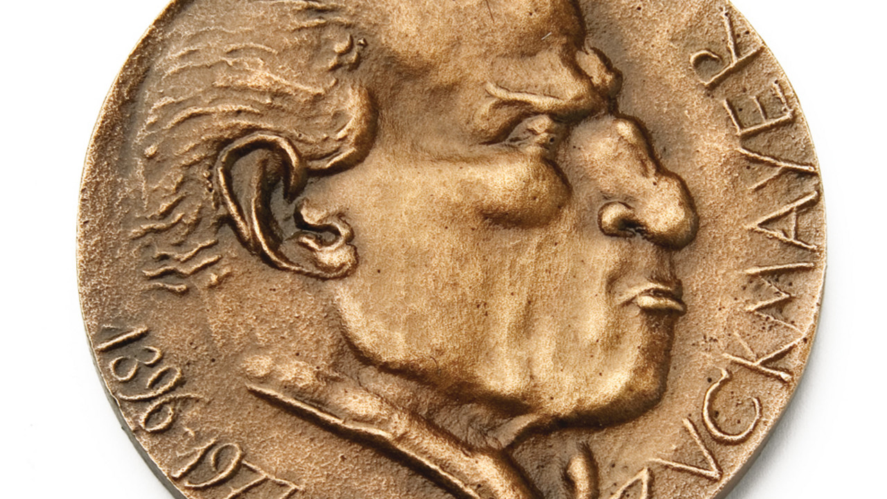 Carl-Zuckmayer-Medaille - Foto: Landesregierung  