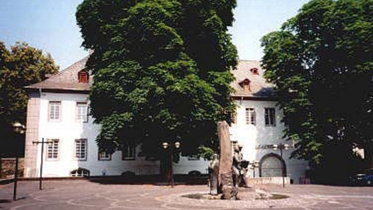 Landesbühne Rheinland-Pfalz im Schlosstheater Neuwied