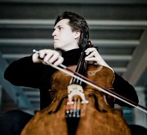 Alexey Stadler mit Cello