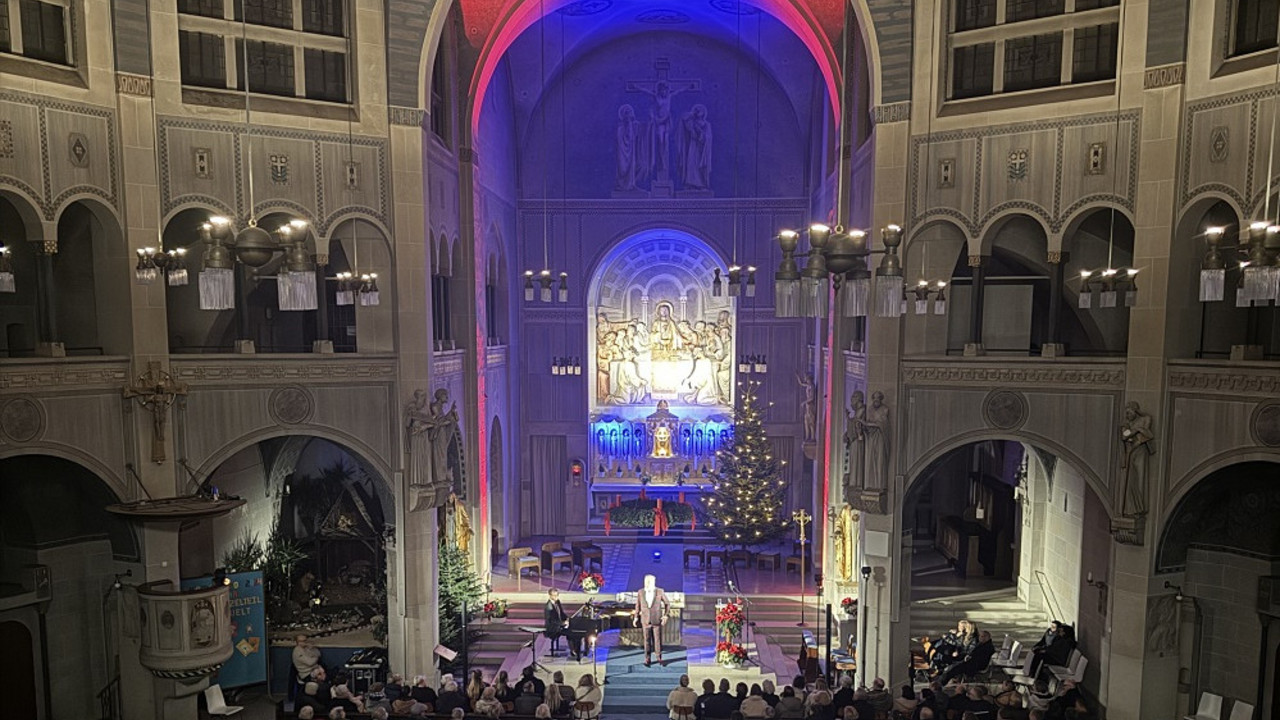 Konzert mit marc Marshall in einer Kirche