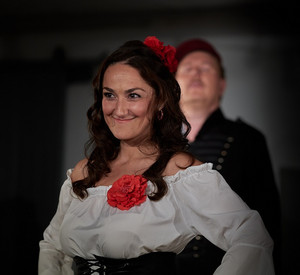 Carmen und der Soldat Don José auf der Bühne