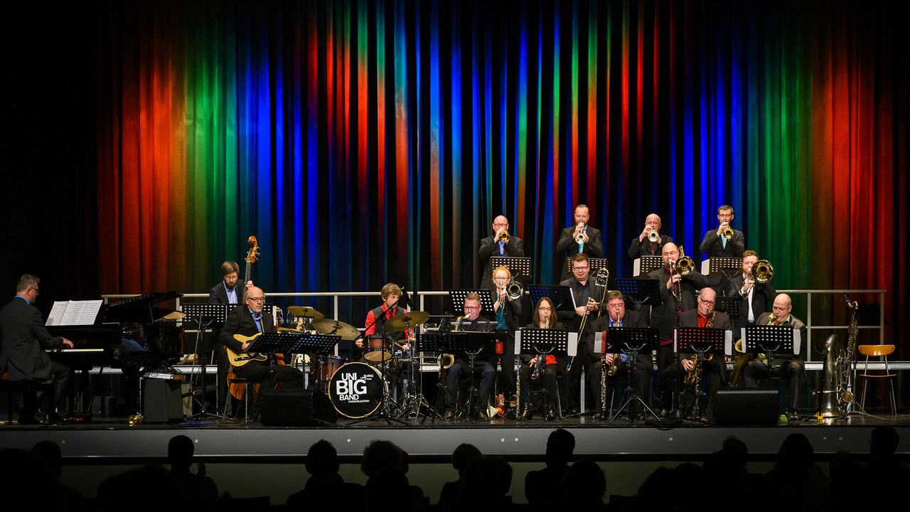 Die „Blue Note Big Band“ aus Neustadt an der Weinstraße beim Wertungsspiel. Foto: Klaus Venus
