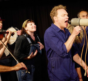 Santa Ensemble auf der Bühne