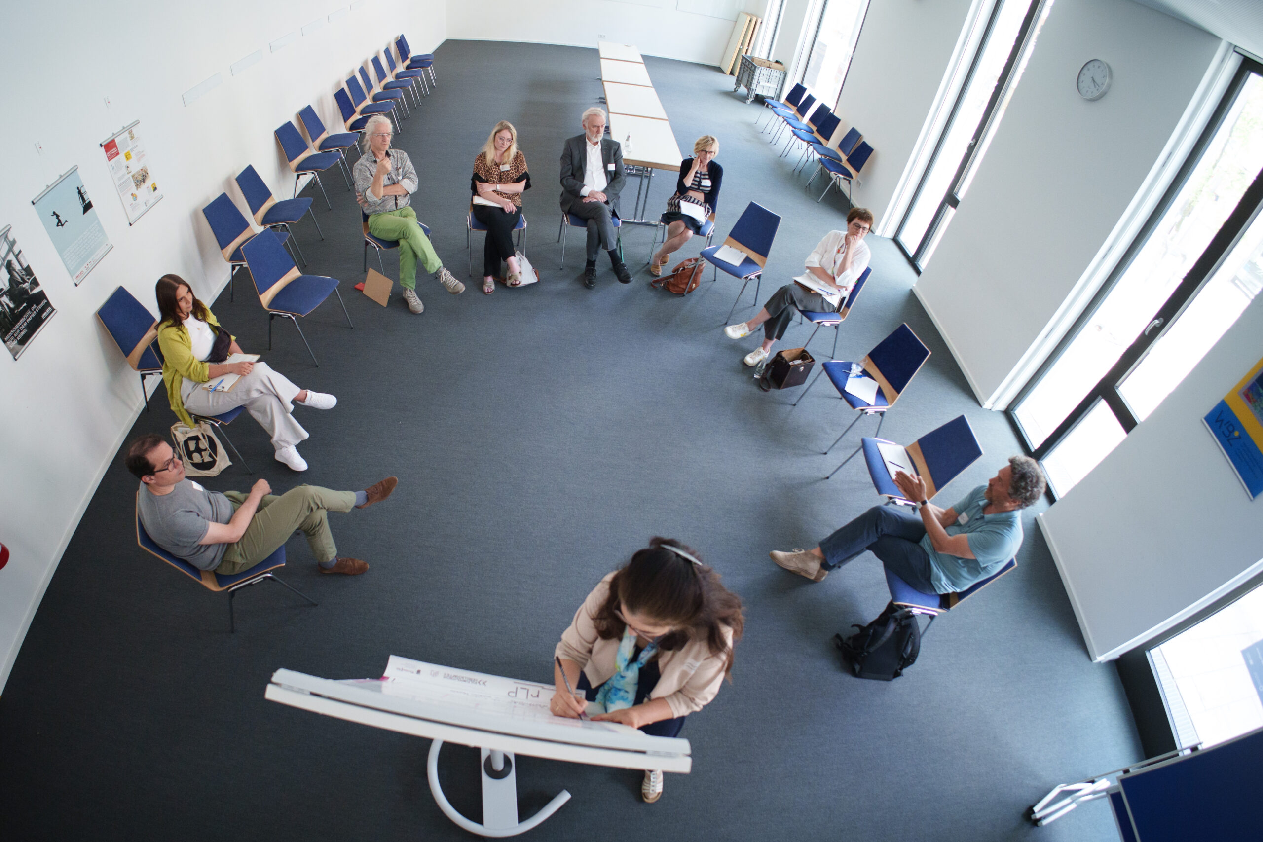 Blick in die Diskussionsrunde des Themenforums der Kulturentwicklungsplanung in Rheinland-Pfalz mit Kulturstaatssekretär Prof. Dr. Jürgen Hardeck